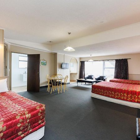 Manfeild Park Motel Feilding Buitenkant foto