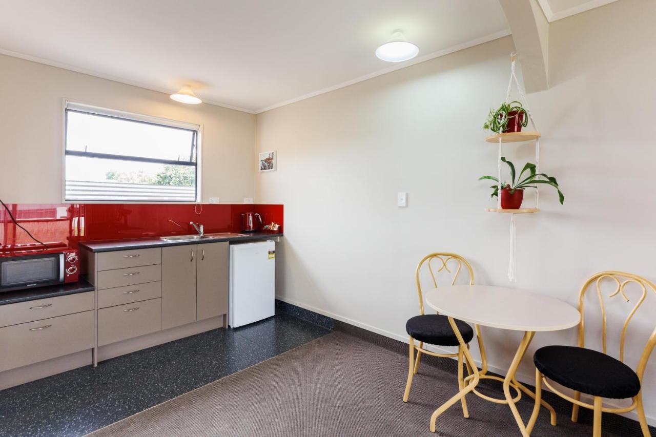 Manfeild Park Motel Feilding Buitenkant foto