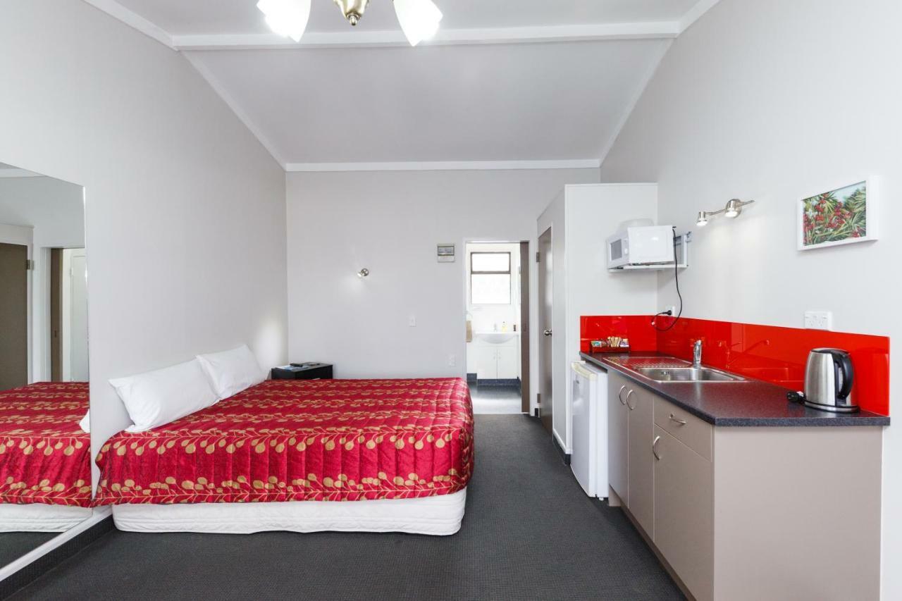 Manfeild Park Motel Feilding Buitenkant foto