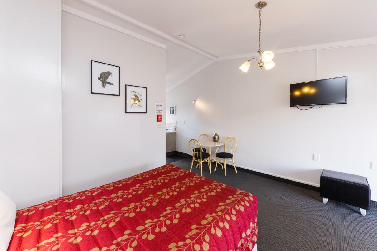 Manfeild Park Motel Feilding Buitenkant foto