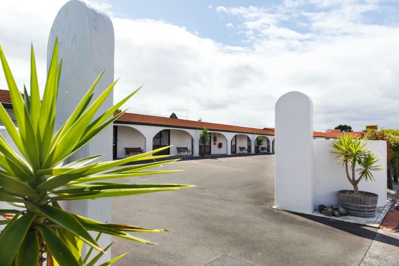 Manfeild Park Motel Feilding Buitenkant foto